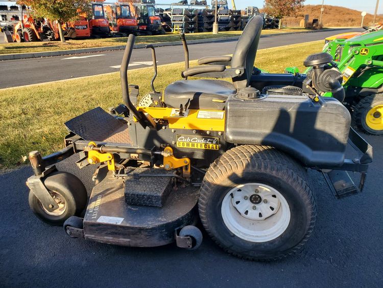 CUB CADET M60